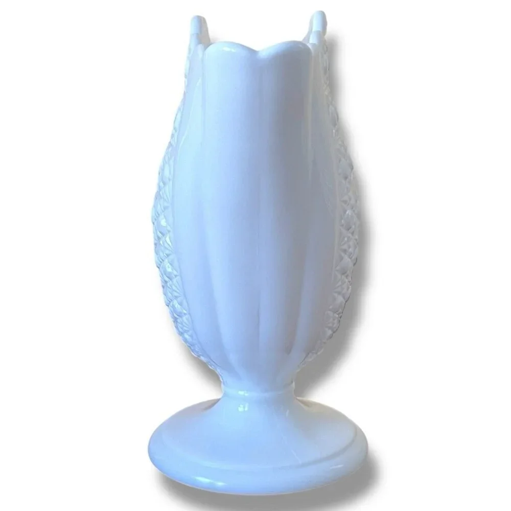 Vintage Fenton Daisy and Button Fan Vase White Milk Glass Cottagecore Farmhouse